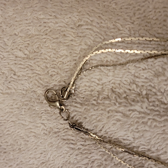 Silver tone 3 strand necklace with dark green stones, hangs 14 inches - Picture 3 of 5